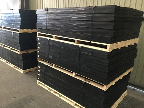 The finished Rubber bridge expansion joint is neatly placed on wooden pallets